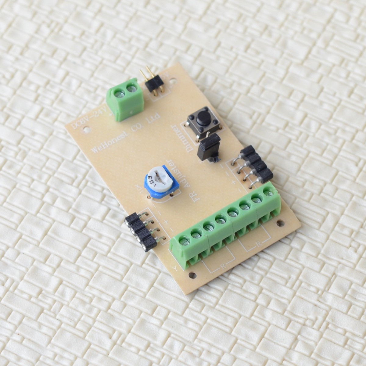 1 x grade crossing signal circuit board flasher blink rate adjustable UK/US/EU 
